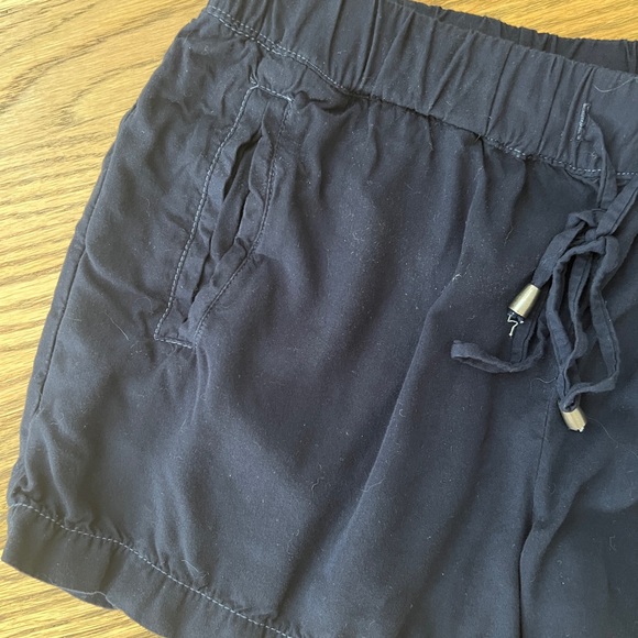 Splendid Drawstring Shorts - Picture 3 of 5